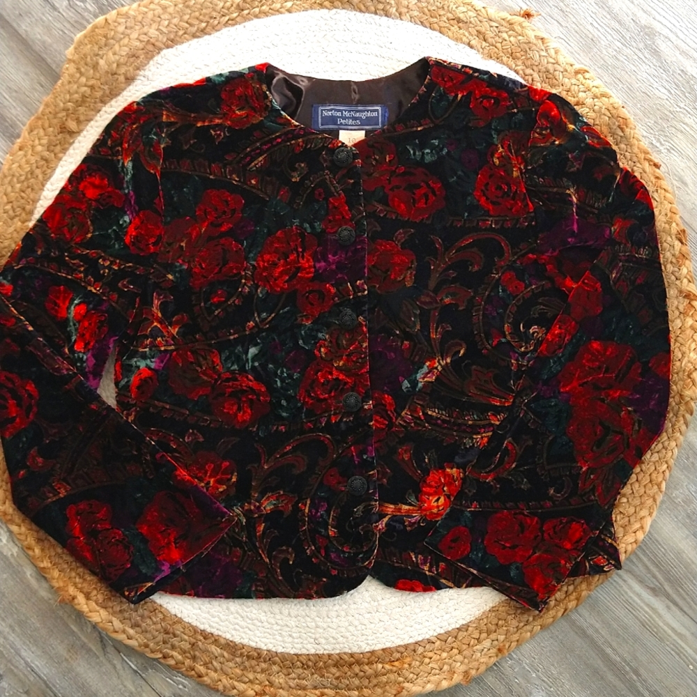 Vintage Norton McNaughton Petites Black Velvet Dark Floral Blazer Jacket